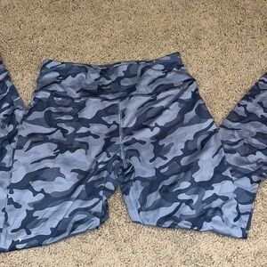 Vineyard Vines leggings